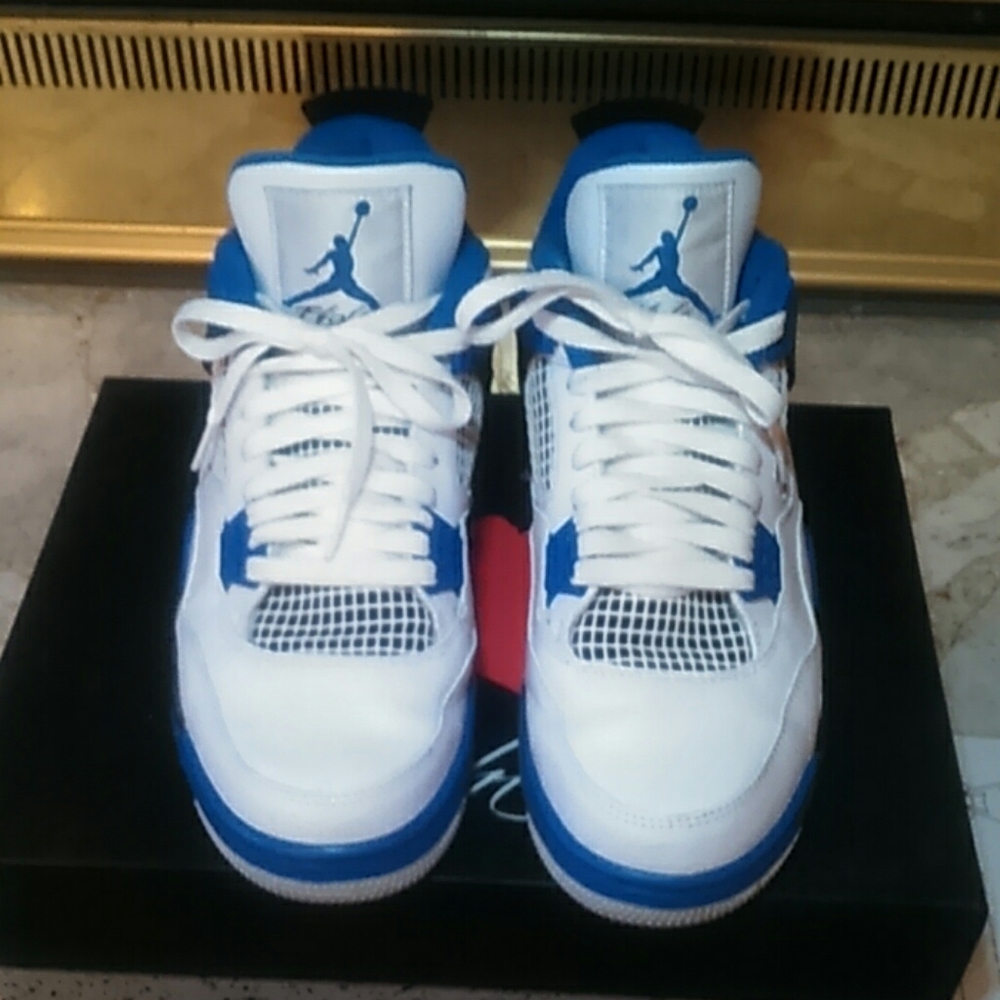 Air Jordan #4
